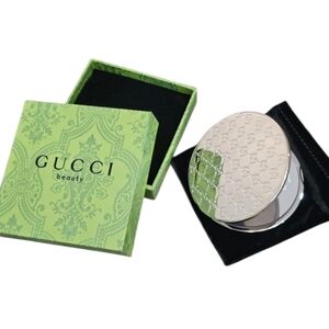 NIB Gucci Beauty Compact Mirror